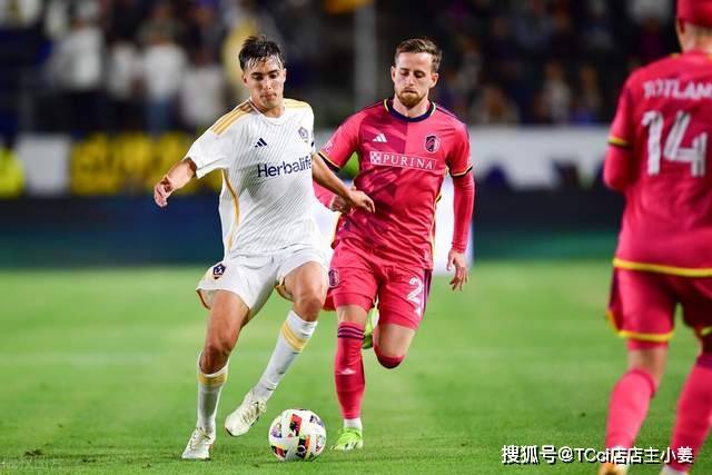 曼城如何借助巨额资金实现成功与影响